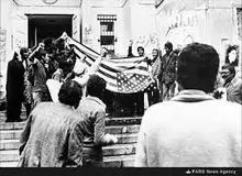 دلایل مخالفان و موافقان تسخیر سفارت آمریکا چه بود؟
