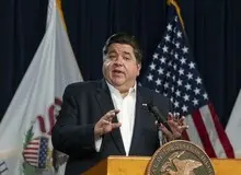 اکونومیست: جی. بی. پریتزکر، میلیاردر و فرماندار ایلینوی ممکن است نامزد دموکرات‌ها در انتخابات ریاست جمهوری شود