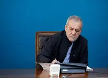 انتقاد ارگان مطبوعاتی نزدیک به قالیباف از مدعیان انقلابیگری: دنبال مسخره کردن پزشکیان و بردن آبروی این و آن هستید؛ توصیه‌های رهبری به انقلابی‌ها برایتان کشک است