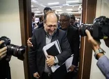 حسینی کیا:تخلفات وزارت صمت در ثبت و سفارش خودروهای خارجی پس از تایید کمیسیون اصل 90 به قوه قضائیه ارجاع داده می شود/ با تغییر سمت آقای شریعتمداری هیچگونه تخفیفی در رسیدگی به تخلفات وی  به وجود نمی آید