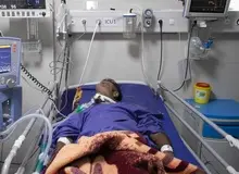 قربانیان مصرف الکل تقلبی در خوزستان ۳۹ نفر شدند؛ ۳۸ مرد و یک زن / میانگین سنی این افراد ۳۴ سال است / تعداد کل مسمومیت‌ها با الکل به ۵۰۲ نفر رسید / دادستان اهواز: ۴ متهم توزیع الکل سمی متواری شدند؛ ۱۲ نفر دستگیر شده اند