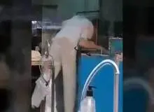 شاطر نانوای پرحاشیه: تُف نمی کردم، فوت می کردم داخل تنور/ فیلـــــم