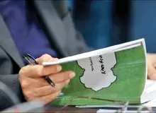 سه نماینده انقلابی مجلس از یک خبرنگار به دلیل انتشار گزارش درباره دستکاری‌ بودجه شکایت کردند/ نماینده مردم خرم آباد در مجلس: به چه حقی در بودجه دست بردید؟

