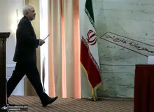 پیغام آشنا برای ظریف/ از جنگ با کسانی که کوچکی خود را باتهمت پنهان می کنند پرهیز کن!!
