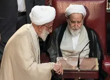 واکنش آیت الله جنتی به کناره گیری محمد یزدی از شورای نگهبان/ شجاعت از خصایص  آیت الله یزدی است
