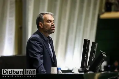 رشیدی کوچی، نماینده مجلس: فوتبالیست‌ها لندروور ۳ میلیاردی را وارد کردند و قیمت آن را ۱۰۰ میلیارد تعیین کرده‌اند
