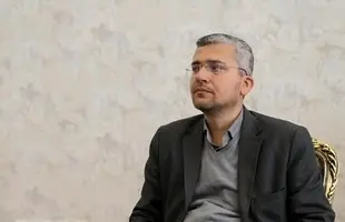 انتقاد سخنگوی کمیسیون امنیت ملی مجلس از حضور نظامی آمریکا در مذاکره با ایران؛ با تروریست‌ها نباید مذاکره می کردیم