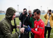 مهدی قائدی: چون پدرم به فضای مجازی مسلط نیست دلم می‌خواست مردم هم این فیلم را ببینند/ از گلزنی برای ایران خوشحالم