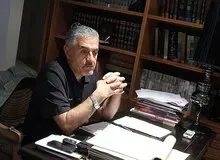 رانت نیروهای خودسر را تقویت کرده است/ در کشور سقوط اخلاق سیاسی رخ داده است 