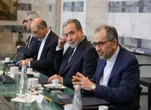 اکسیوس به نقل از مقامات آمریکایی: آمریکا به ایران اطلاع داد که با درخواست‌ تغییر مکان و شکل مذاکرات، موافقت نخواهد کرد/ به تهران گفتیم یا همین یا هیچ چیز، آن‌ها پاسخ دادند «پس هیچ چیز»