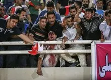 اتفاق جدید در باشگاه فرهنگی - ورزشی پرسپولیس؛ هوادار زیر مشت و لگد!