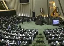 مجلس به جای اختصاص ۱۰۰۰ میلیارد تومان به «جهاد تبیین»، این پول‌ها را به کارگران و کارفرمایان بدهد