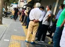 نماینده مجلس: مردم برای تامین دارو سرگردان هستند/ در انبارهای سازمان اموال تملیکی دارو موجود است اما به مردم نمی دهند