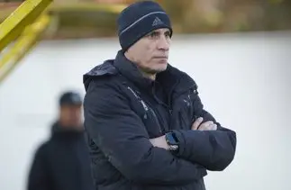 فولاد به دنبال سرمربی خارجی/یحیی گل‌محمدی روی لبه تیغ