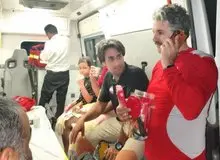 نجات خانواده ۳ نفره گرفتار در رودخانه «پراشکفت» بویراحمد توسط نجاتگران هلال‌احمر