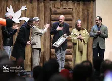 شوخی‌های مرضیه برومند با ایرج طهماسبت/  عجیب است که مردم این بازیگر بداخلاق و «لایتچسبک» را تا این حد دوست دارند