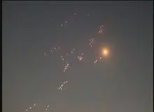 اگر نور انفجار دیدید به هیچ وجه به سمت پنجره نروید!