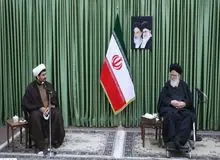 احمد علم الهدی با شیلد محافظ کرونا/ تصویر