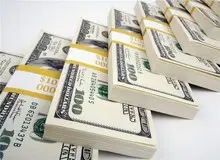 یک پیرمرد آمریکایی به برداشت غیرقانونی پول از حساب ایران متهم شد