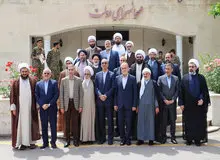 دیدار جمعی از علما و بزرگان مذاهب اسلامی استان کرمانشاه با پزشکیان