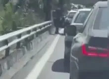 ببینید:خفت‌گیری در روز روشن در اتوبان نیایش تهران با قمه+فیلم 