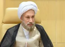 امام جمعه شیراز: اختلاس از سگ‌گردانی بدتر است/ بدتر از گناه بد حجابی و بی حجابی گناهان بسیاری داریم

