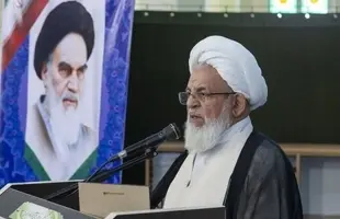  امام جمعه یزد:  مذاکره توطئه دشمن است/ تسلیم دشمن نخواهیم شد