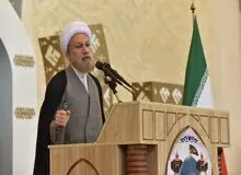 مردم فرزندان شان تشویق کنند تا طلبه بشوند/ حضور در لباس روحانیت ارزشش از شهادت بیشتر است