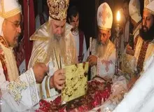  مراسم «عشای ربانی» برای اولین بار در عربستان برگزار شد/ بن سلمان : از علمای عربستان خواهم ساخت تا اجازه ساخت کلیسا خارج از مکه و مدینه را صادر کنند 