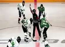 نایب قهرمانی تیم ملی هاکی زنان ایران/ وزارت ورزش تجهیزات نمی‌دهد