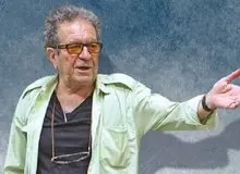 کیهان، حامی داریوش مهرجویی شد؛ یک جریان رسانه‌ای وابسته به دشمن اقدامات "شبه‌تروریستی" علیه هنرمندان انجام می دهد