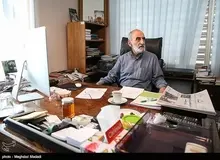 حسین شریعتمداری: روحانی هزاران سانتریفیوژ را از «مدار» خارج کرد/ رآکتور آب سنگین اراک را با سیمان مسدود!