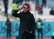 تیتر جالب روزنامه پیروزی در حمایت از علی کریمی (عکس)