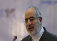 آشنا: به جای ⁧وزارت‌ اطلاعات⁩ در مورد ⁧فایل‌ صوتی⁩ «ادعای قطعی» مطرح نکنید