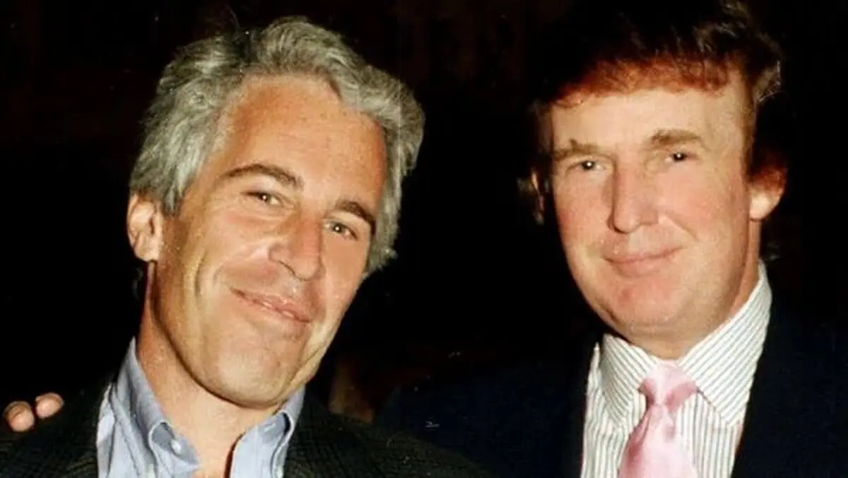 جفری اپستین؛ دوستی مفید برای رژیم صهیونیستی و عامل رسوایی پنهان برای آمریکا / آیا پستین رسما افسر موساد بوده؟