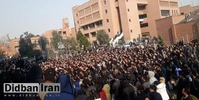 رئیس دانشگاه شریف: از حضور ۱۰ مهر لباس شخصی‌ها در دانشگاه اطلاع نداشتم / اعتراض کردیم، بیانیه حراست وزارت علوم را از سایت برداشتند