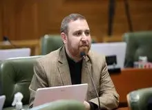 اقراریان، عضو شورای شهر تهران: حکمرانی نمایشی و گزارشی در تهران با بن‌بست روبه‌رو شده/ متأسفانه نه تنها مشکلات ترافیکی پایتخت کاهش نیافته، بلکه گسترده‌تر و پیچیده‌تر شده