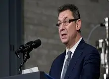 کرونا دامن رییس فایزر را هم گرفت