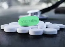 هشدار  درباره «زولپیدم پارتی»: مصرف خودسرانه دوز بالای این دارو ممکن است منجر به کما، تشنج، ایست تنفسی یا حتی مرگ شود