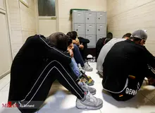 پای زورگیرها به مترو هم باز شد/ تشکیل باند سرقت موبایل توسط کودکان کار