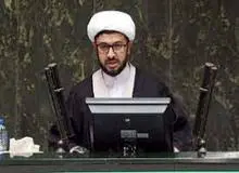 باقری، نماینده مجلس: نخبگان به بازدارنده نبودن بی‌عفتی و تن برهنگی در لایحه حجاب و عفاف معترضند