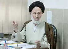 آیت الله ایازی: طراحی لباس عمل جراحی اسلامی در مقایسه با موضوعات مهم‌تر خنده‌آور است/ حساسیت بیش از اندازه به حجاب نتیجه عکس داد