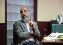 معاون اسبق سازمان خصوصی‌سازی: می‌گویند استقلال و پرسپولیس در و پیکر ندارند؛ اگر این طور است، چرا ۷۰۰میلیارد تومان بی‌حساب‌وکتاب دادید؟