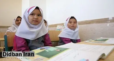 عضو کمیسیون آموزش مجلس: تعداد زیادی از اتباع غیرمجاز هنوز بلاتکلیف هستند/ وزارت کشور تصمیمات احتمالی جدید را سریع تر اعلام کند