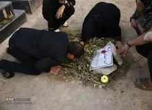 پدر آتنا: قاتل باید در ملاءعام سنگسار شود/ آتنا برای خرید فرفره رفت و برنگشت!/ عکس