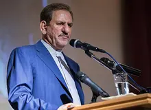 تا این لحظه اجازه برکناری منشی خودم را هم نداشته‌ام / دستم قلم و کاغذی نیست که کسی را برکنار کند / از من انتظار نداشته باشید که وکیل و وزیر را تغییر دهم / همه آنچه را که می‌دانم نمی‌گویم
