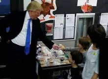 ترامپ حقوق 3 ماه اولش را بخشید