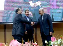 هر کس فکر می کند قانون یا مقرراتی مانع فعالیت اقتصادی است اعلام کند