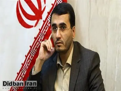 متفکر آزاد: دولت دو دستگی را به خارج از کشور مخابره می کند