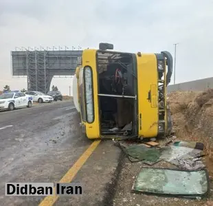 ۶ مصدوم بر اثر واژگونی اتوبوس در جاده تهران - قم